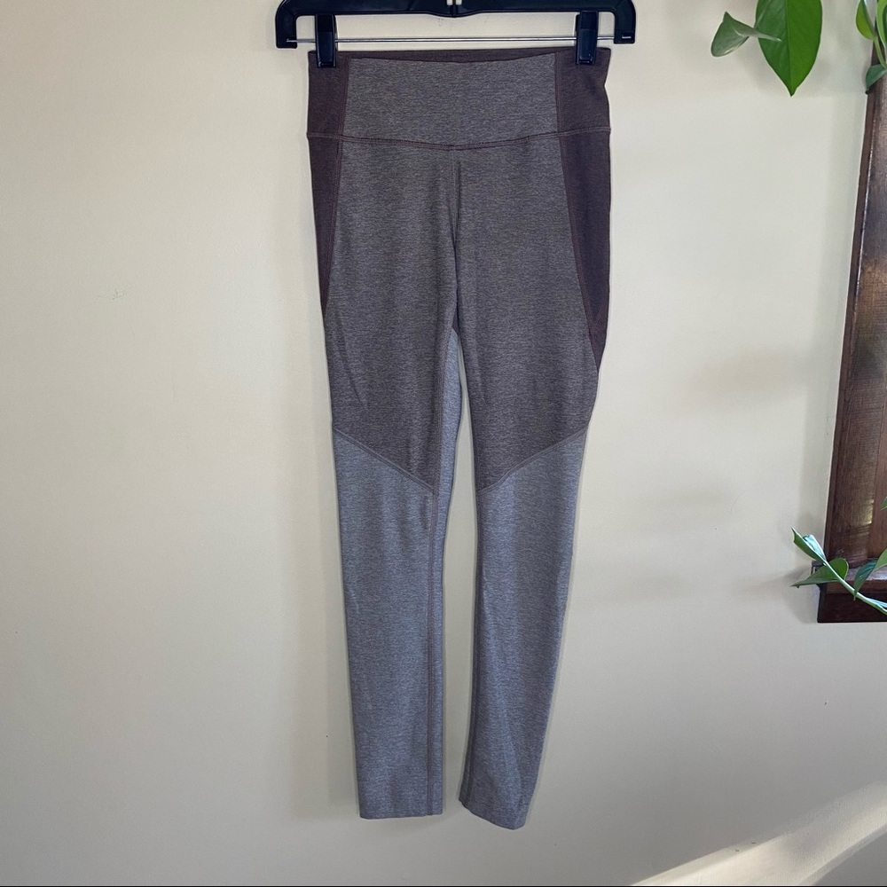 OUTDOOR VOICES Brown TriTone 7/8 Warm Up Leggings Size XS